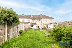 Photo 11- click for photo gallery